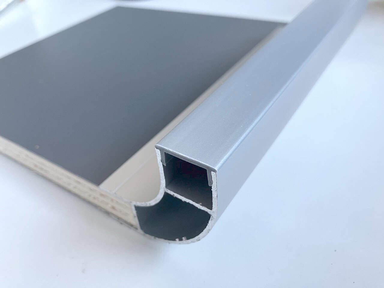 Capping for R17 & R40 Aluminium section- Metallic silver PVC - Image 3