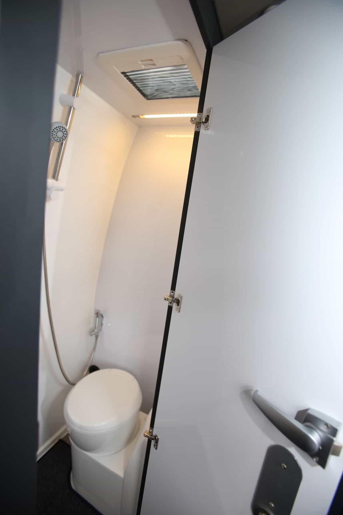 Shower Toilet Cubicle A - Image 12