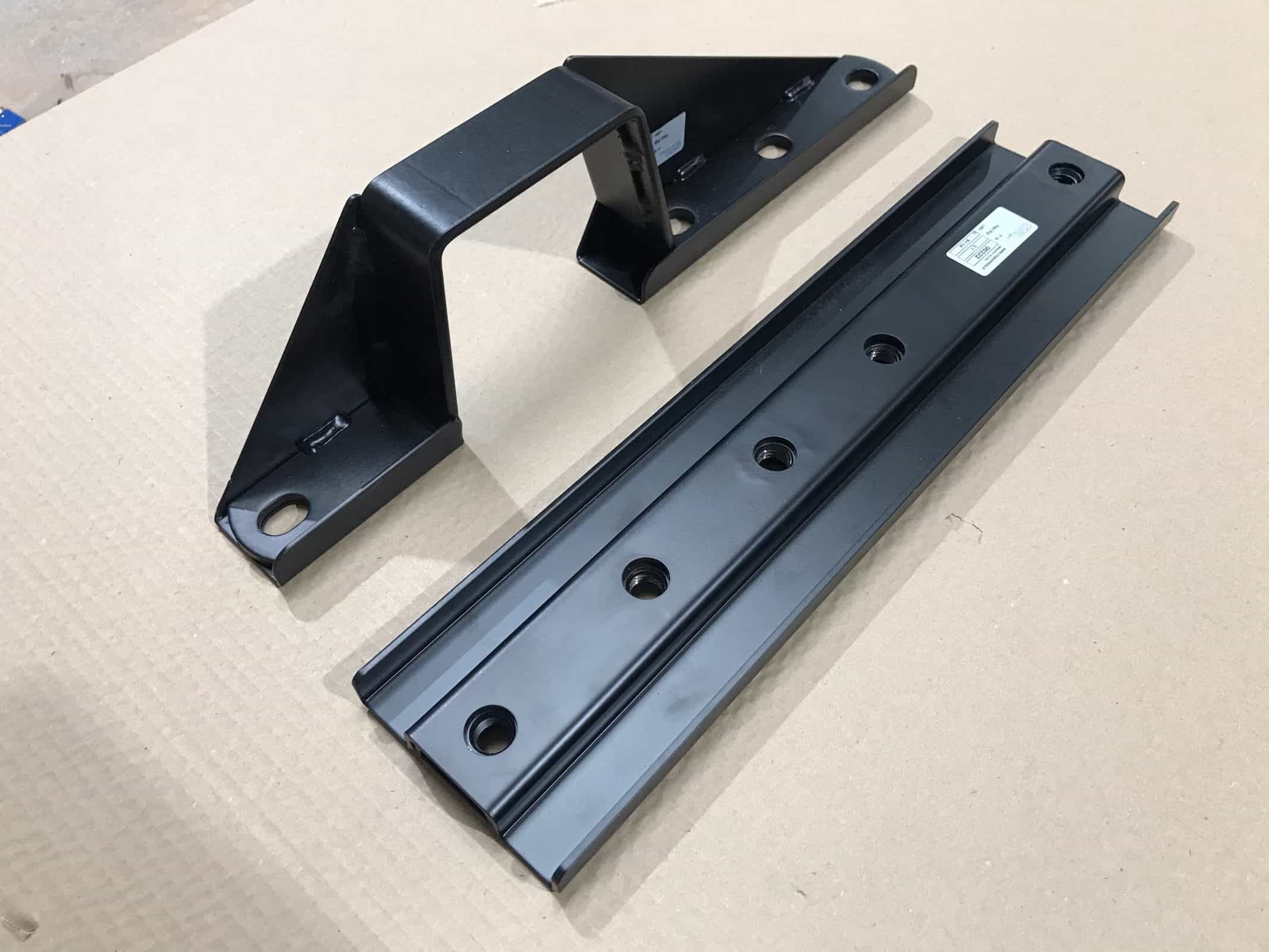 SEAT BRACKET FOR DECENTRALISED FIXING 100MM OFFSET- FIAT DUCATO - Image 2