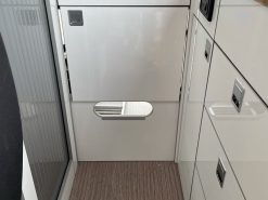 Bed dividing door + step (Weed Green 11066182)