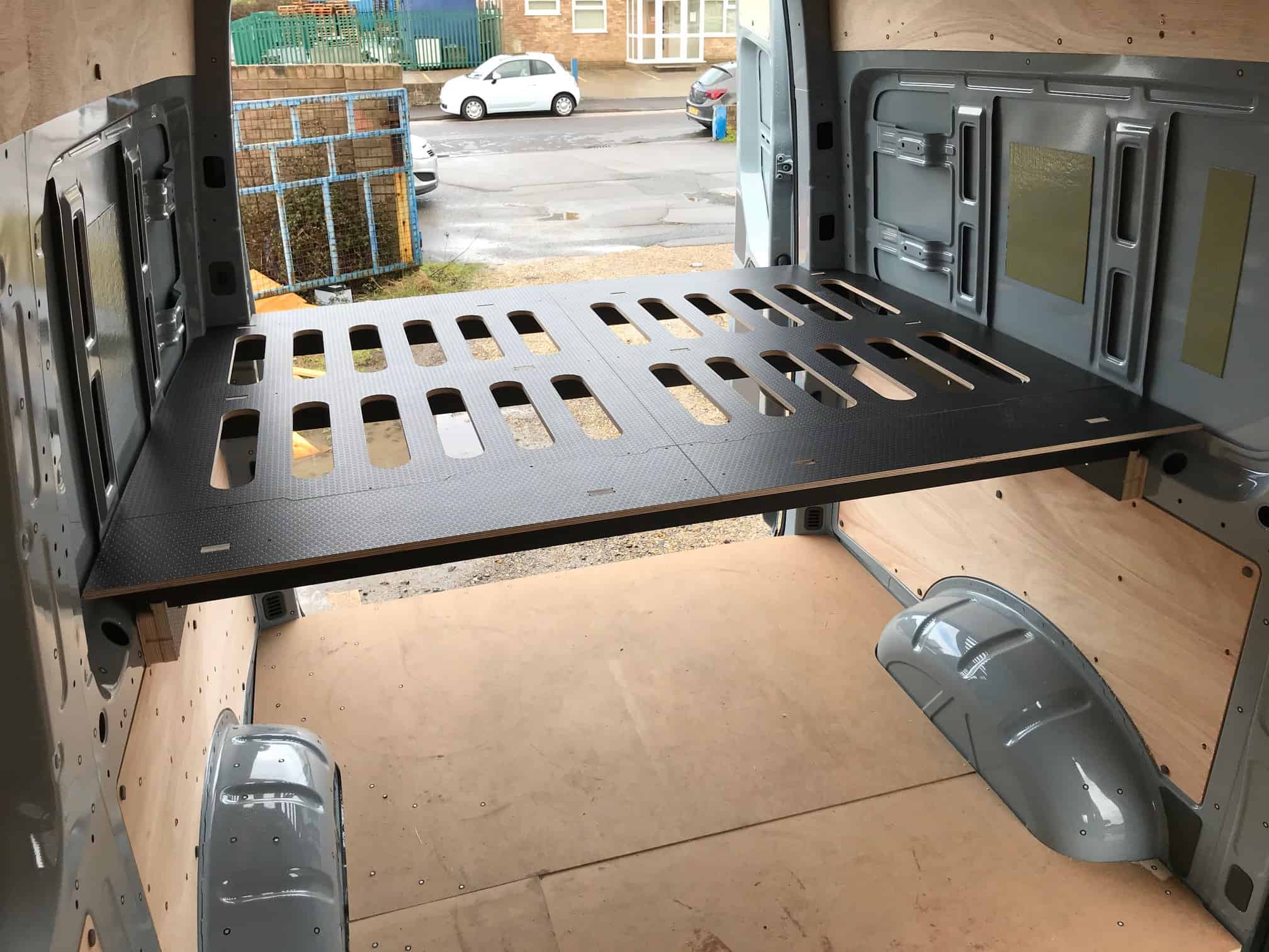 REAR BED PLATFORM Crafter 2017 Onwards MWB Black Heksa - Image 10