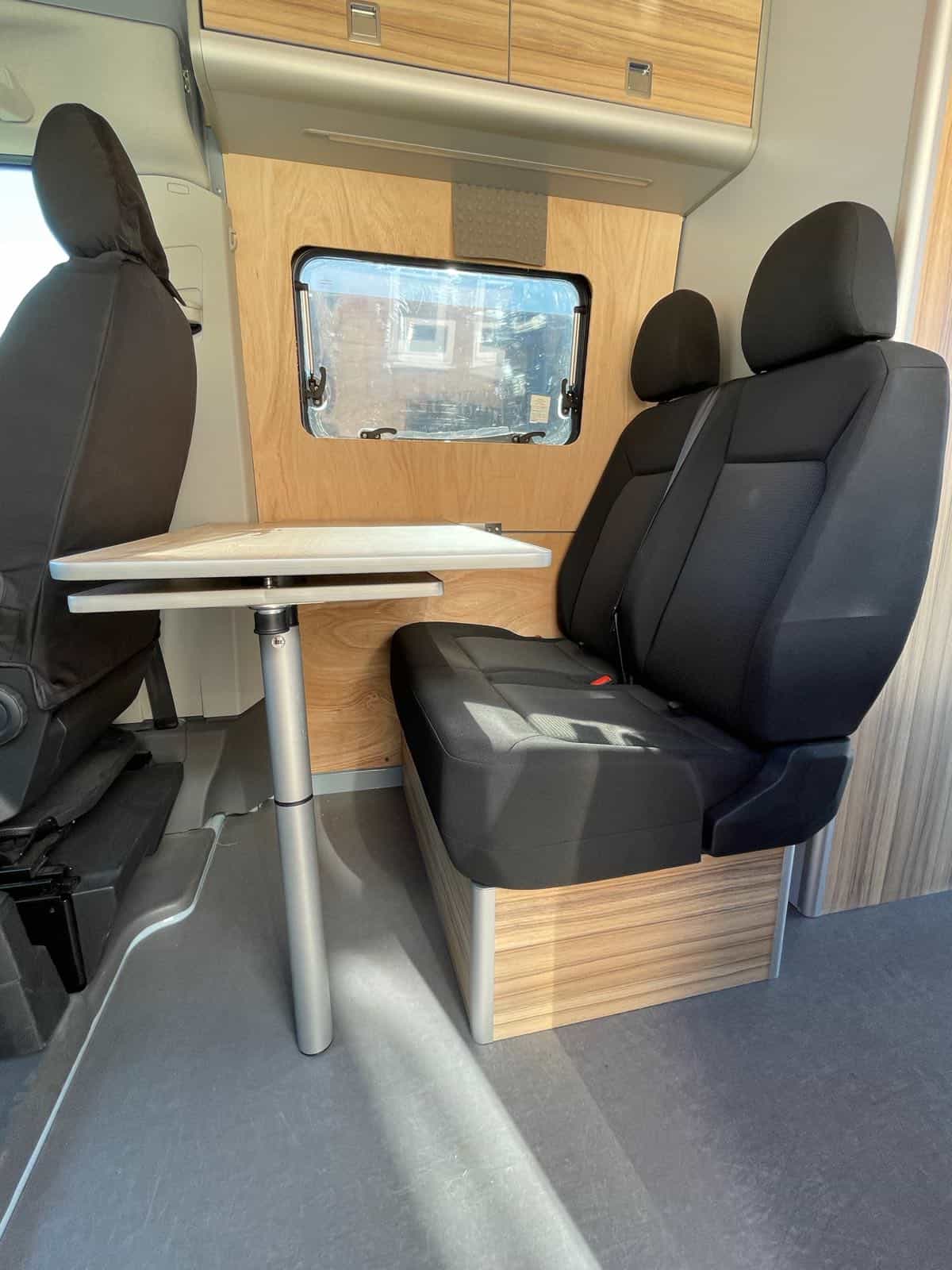 Seat box cover - Crafter + 2017 front double - Image 2