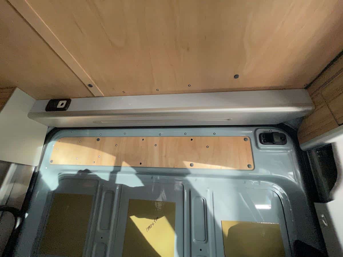 Cable cover & control panel - Crafter 2017 onwards (D3.1) (1400mm) - Image 4