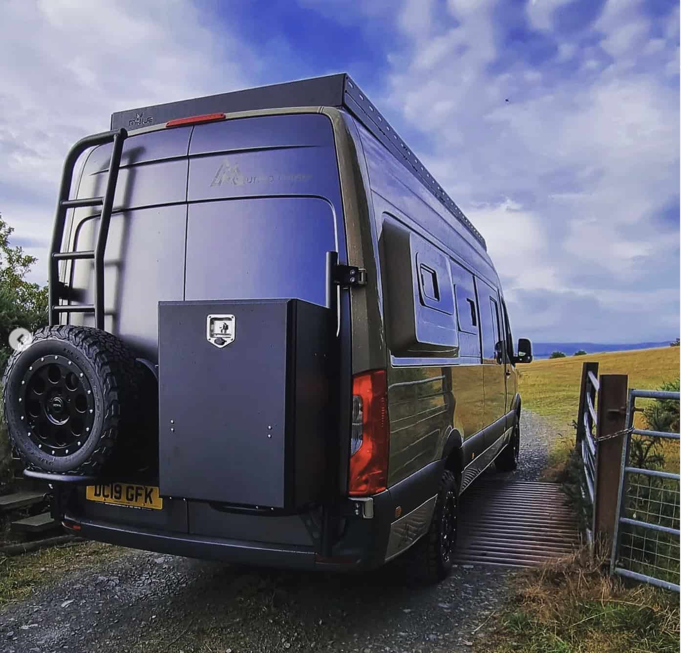 Space Pod Mercedes Sprinter 2006 to Present & VW Crafter 2006 - 2017 - Image 20