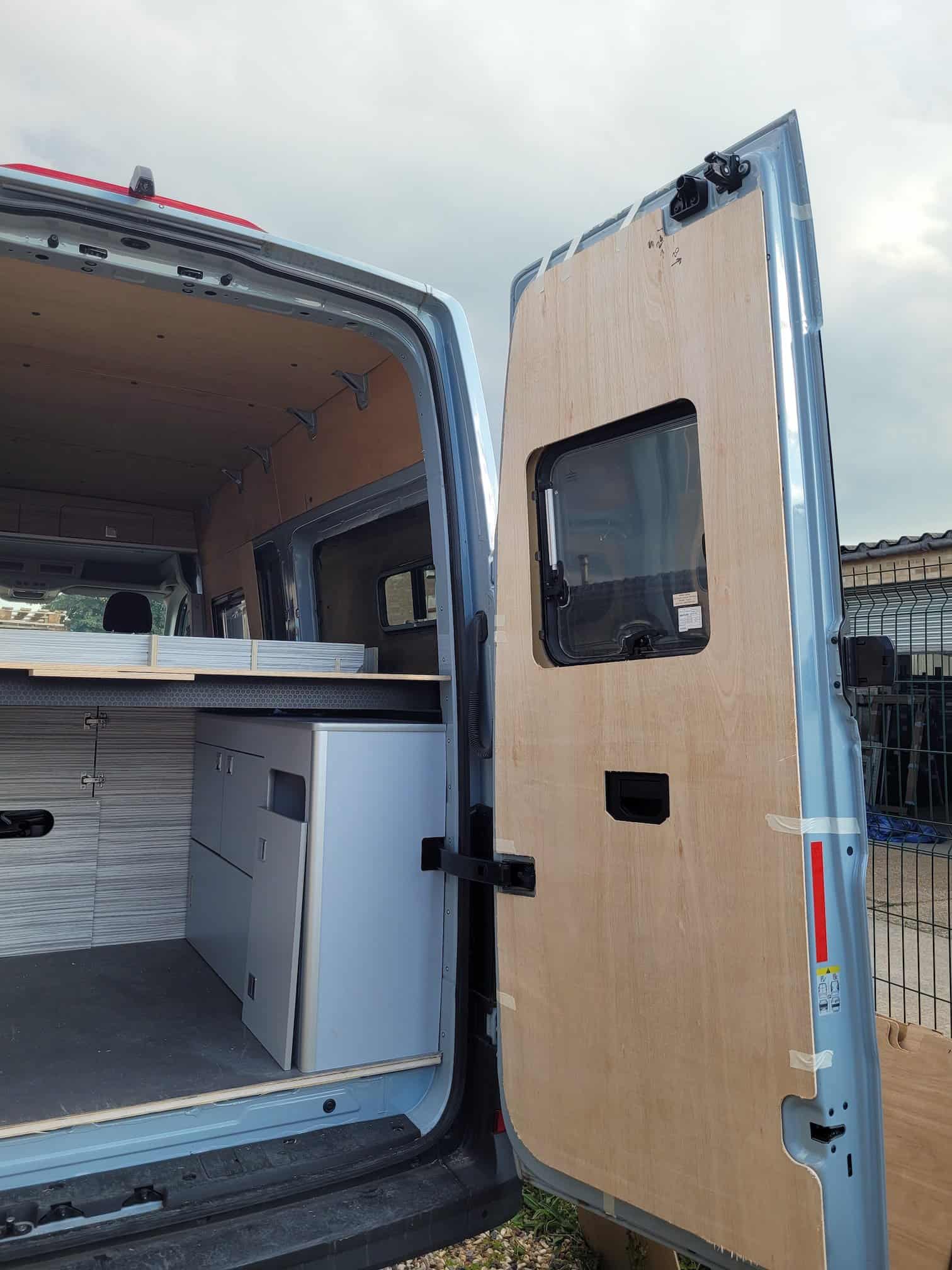 Rear door panels - VW Crafter 2017 onwards - Image 2