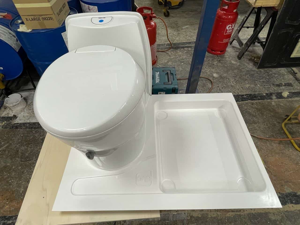 SHOWER TRAY A1 ( Fits the THETFORD 220 & 260 series ) - Image 6
