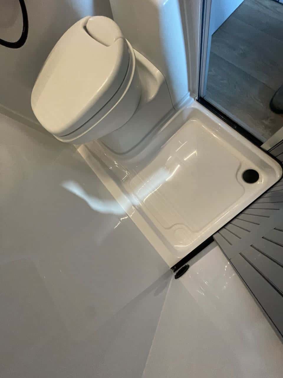 Shower Toilet Cubicle A - Image 7