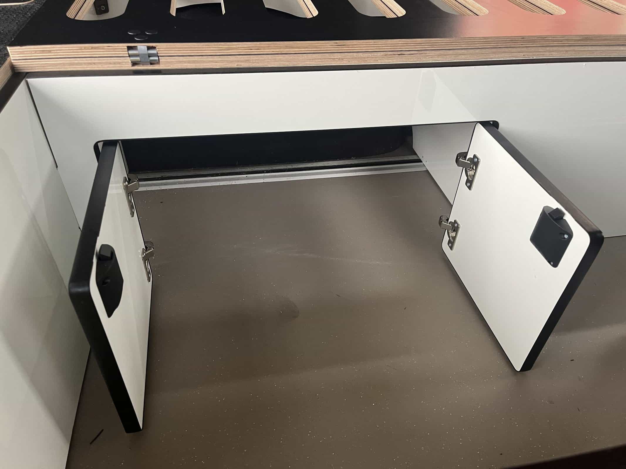 EVO U-SHAPE BED SYSTEM (FOLDING) FOR T5/T6 SWB - Image 18