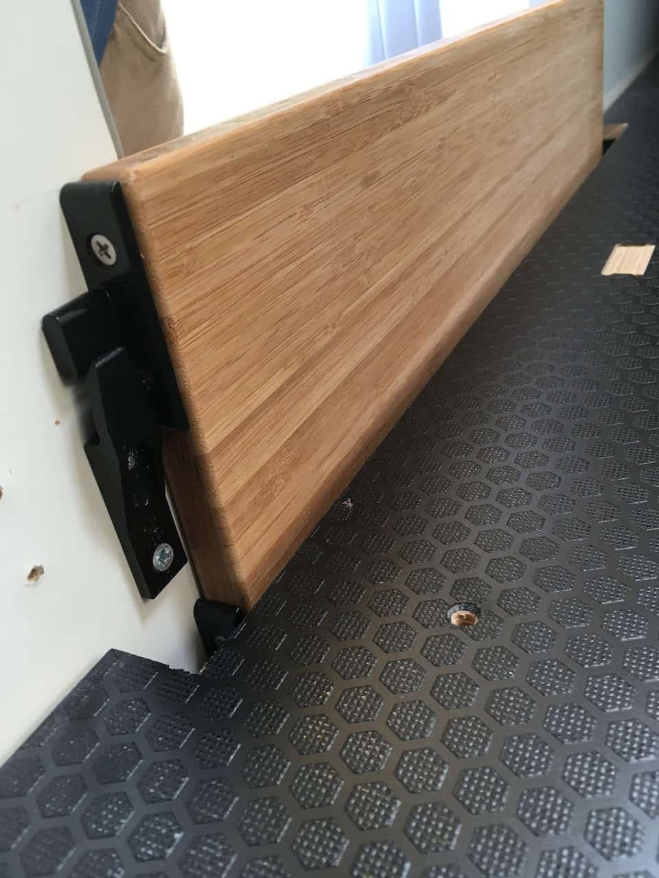 GARAGE DOOR BED STEP - Image 17