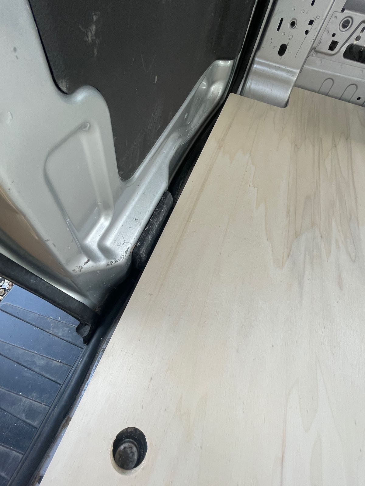 Light weight insulated floor - Ford transit LWB ( L3- 5931 mm ) MK 8 - Image 10