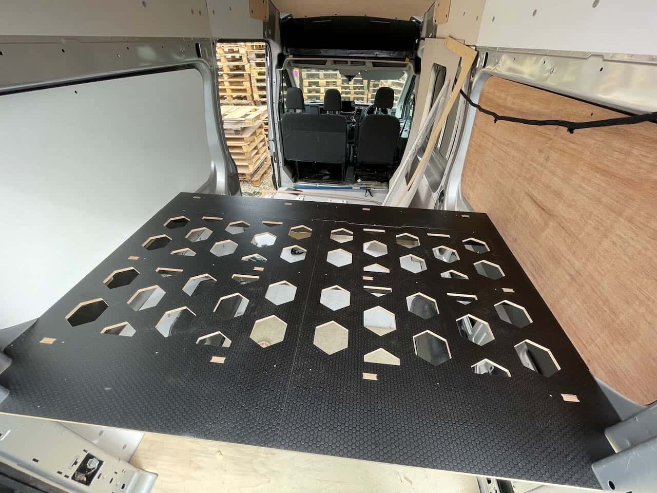 REAR BED PLATFORM FORD TRANSIT MK8 L3 - Black Heksa SALE - Image 3