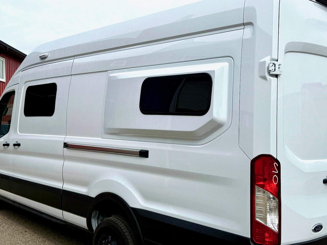Space pod Pair - Ford transit L3 - Mk 8 - Image 6