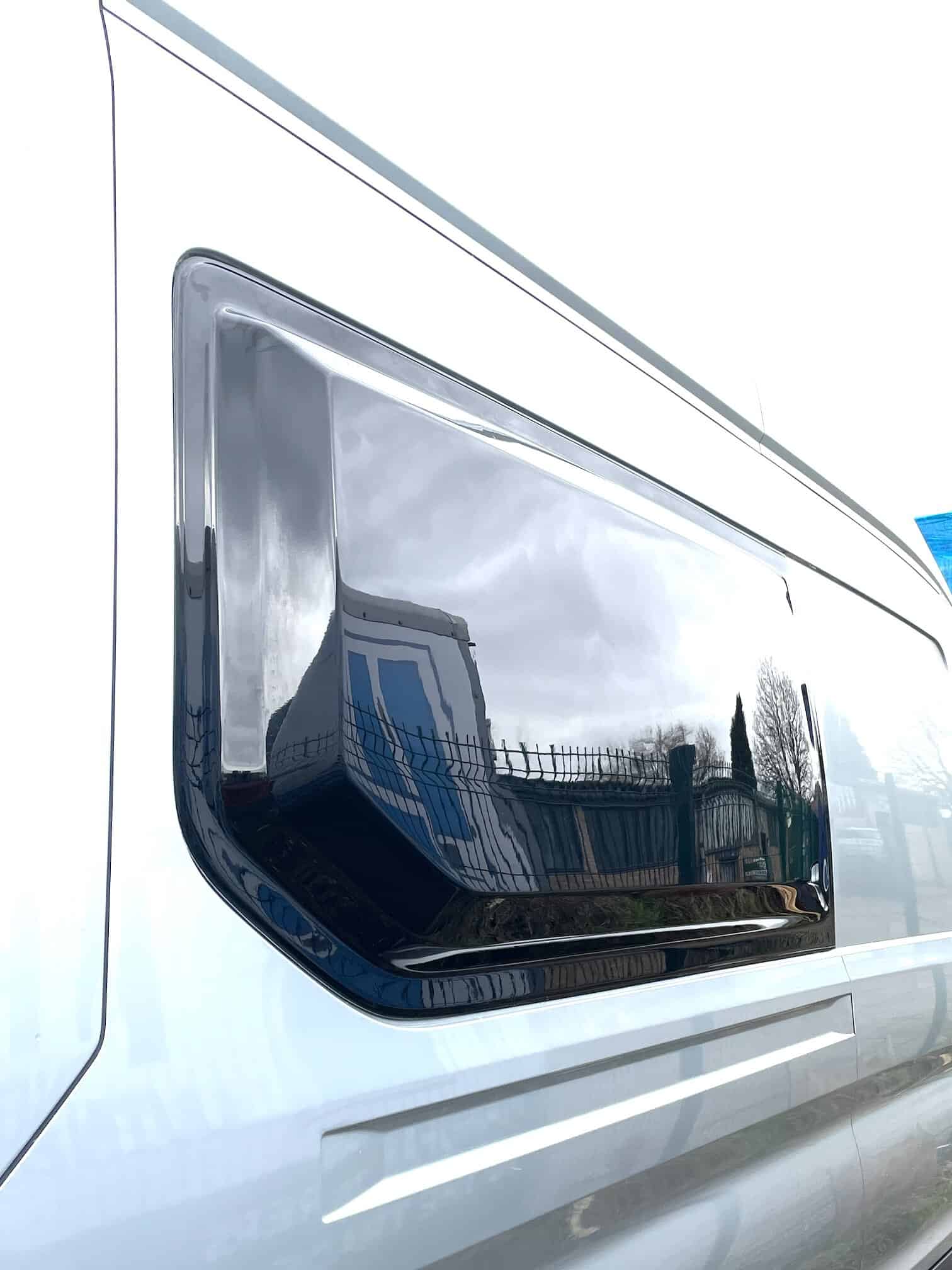 Space pod Pair - Ford transit L3 - Mk 8 - Image 22