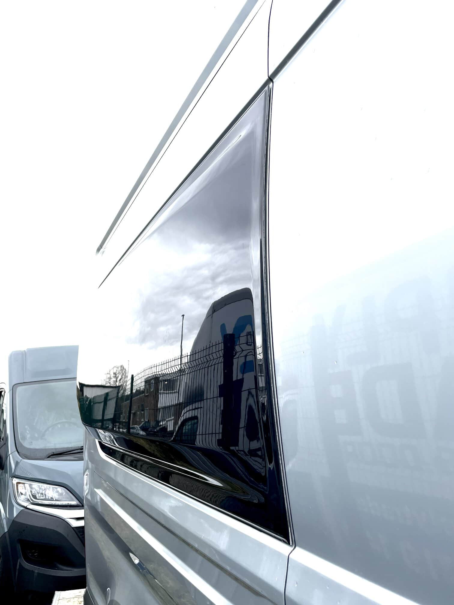 Space pod Pair - Ford transit L3 - Mk 8 - Image 14