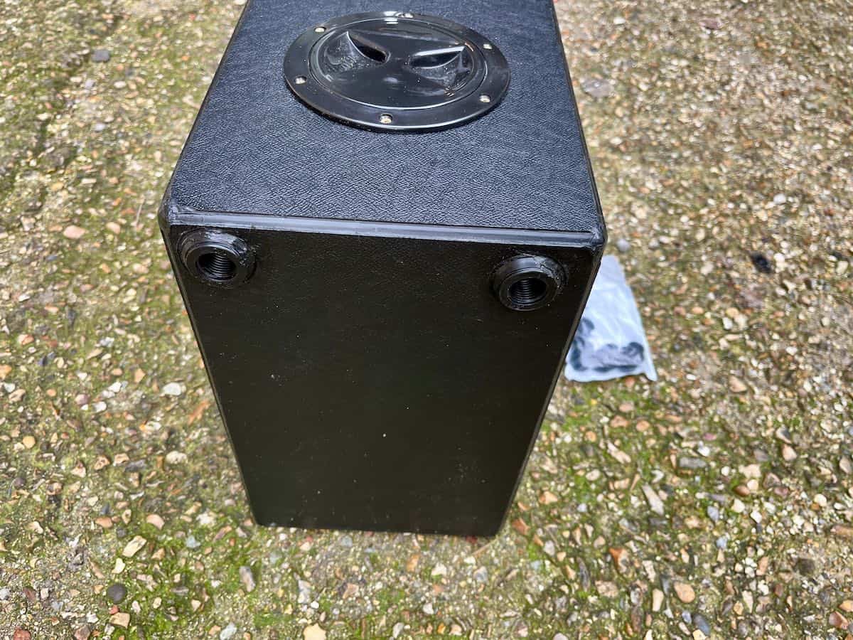 Water tank - Image 3