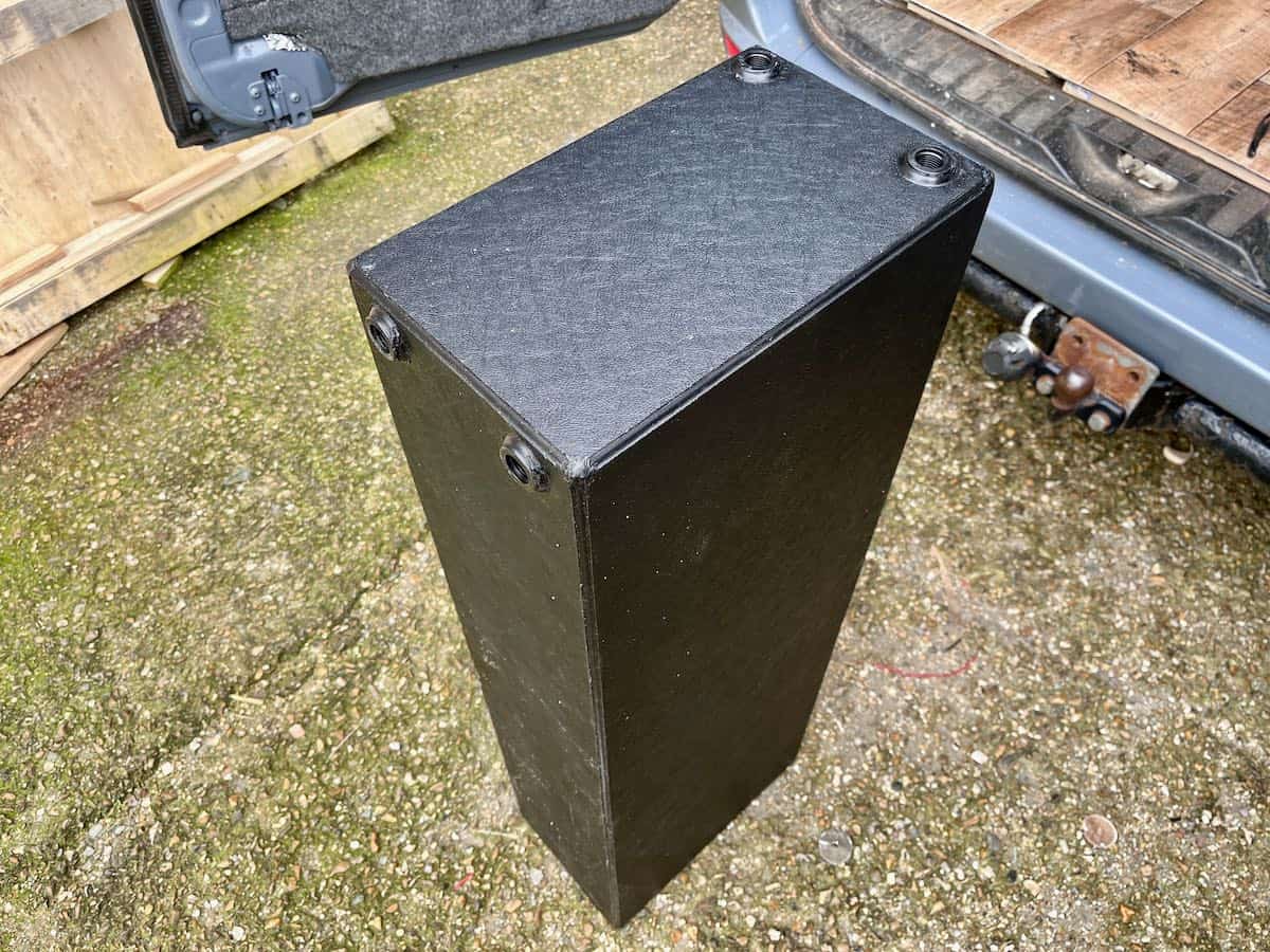 Water tank - Image 2